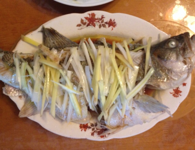 豉油清蒸鱼 清蒸鲈鱼