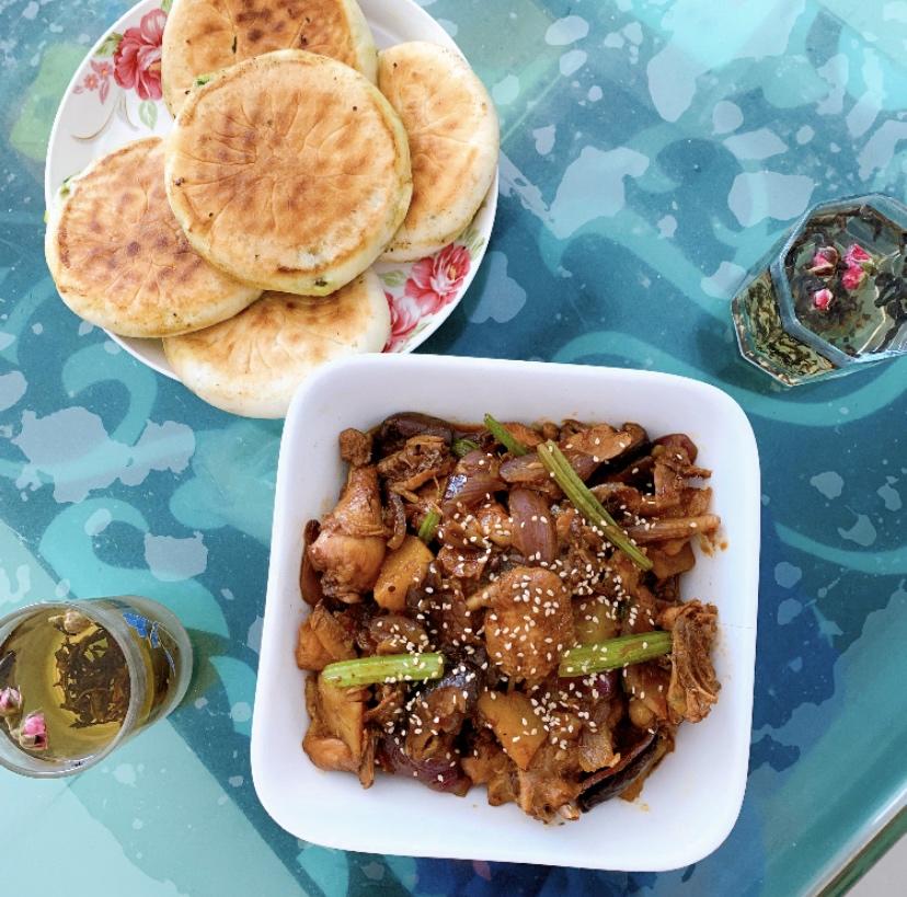 比店里好吃的重庆鸡公煲！