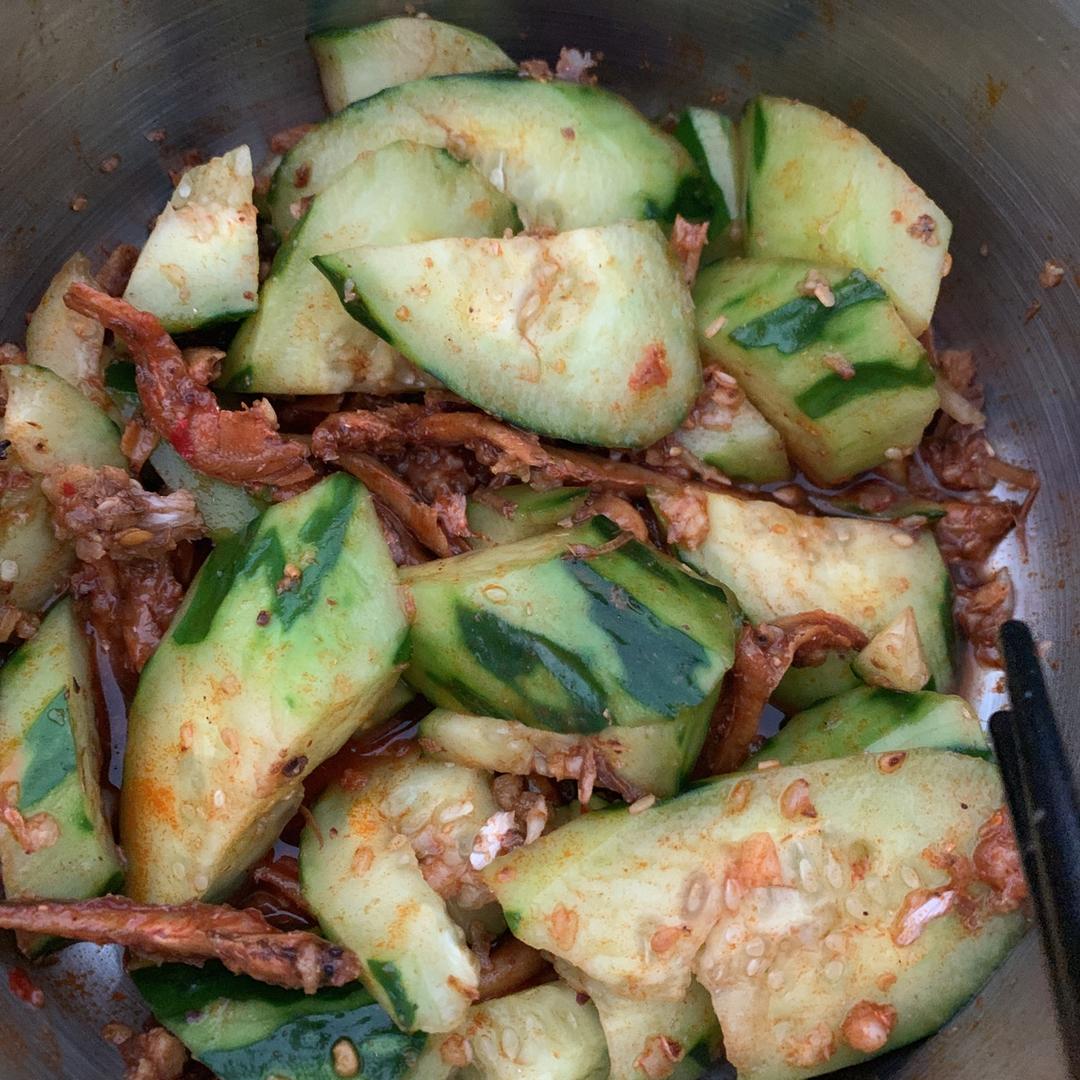 赞不绝口拍黄瓜🥒