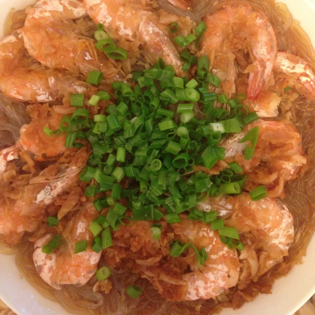 蒜蓉粉丝蒸大虾