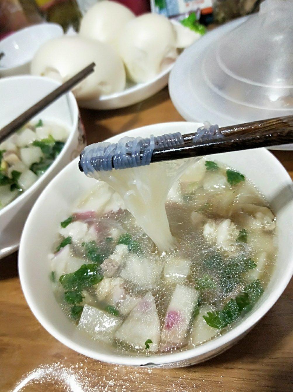 水盆羊肉【逗兽族私房菜】清炖羊肉萝卜粉丝汤