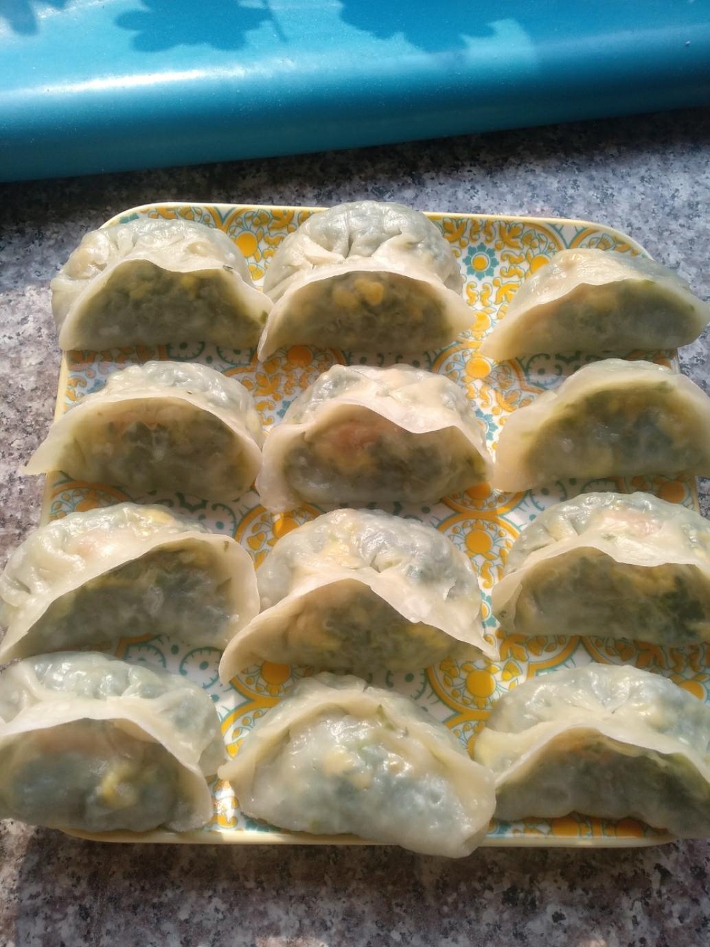 鲜美多汁的烫面蒸饺～      猪肉洋葱馅