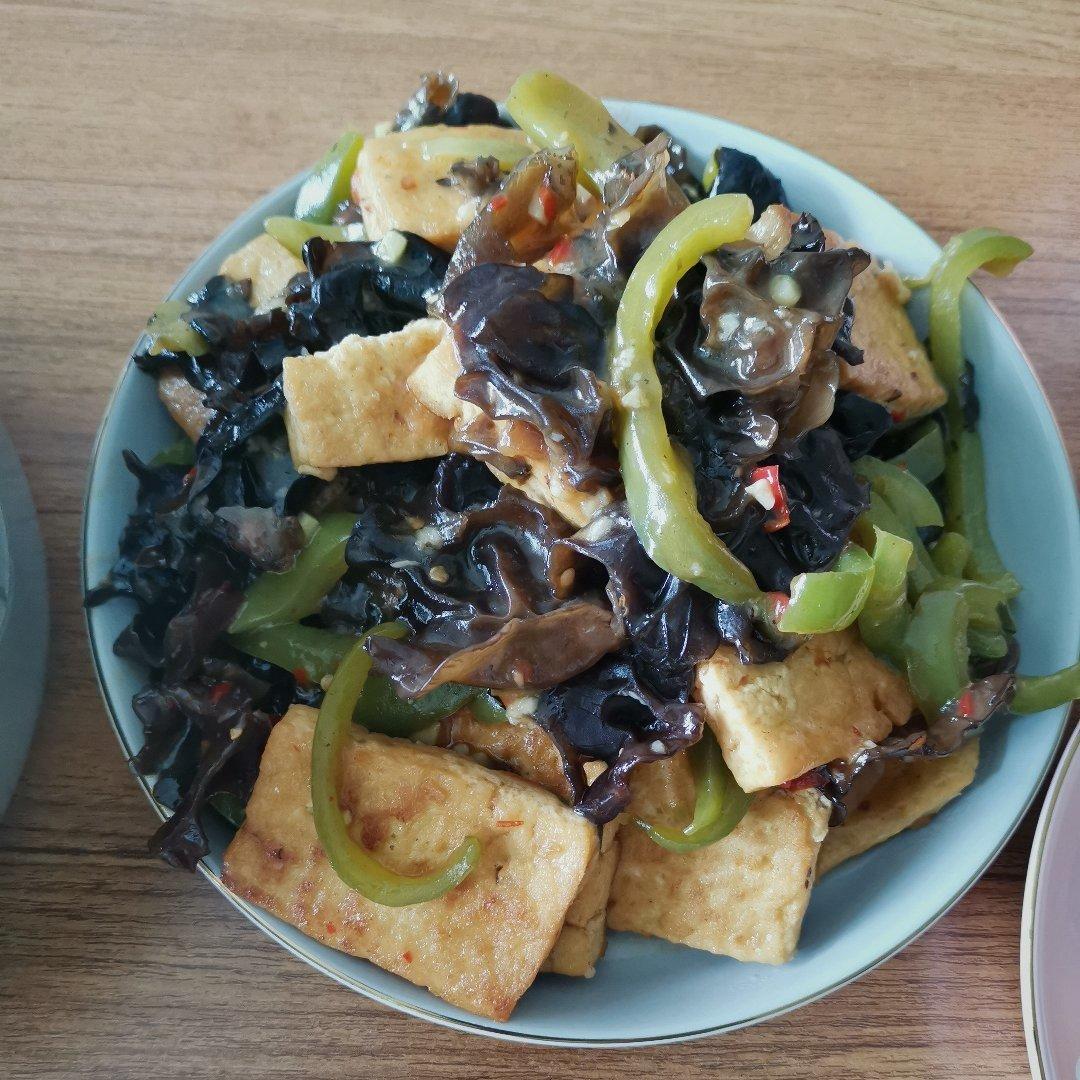 简单好吃的《鱼香豆腐》