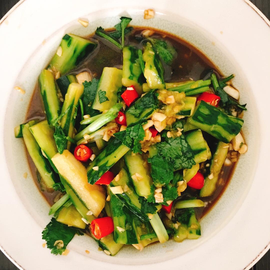 【凉拌青瓜的做法步骤图,凉拌青瓜怎么做好吃】张大胖的小小厨房_下