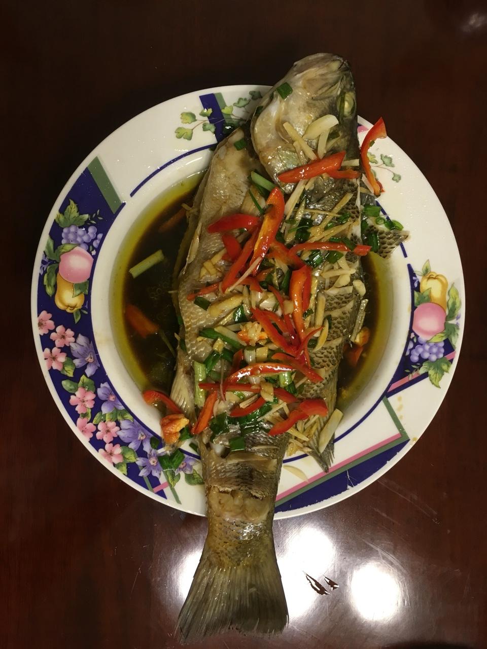 清蒸鲈鱼