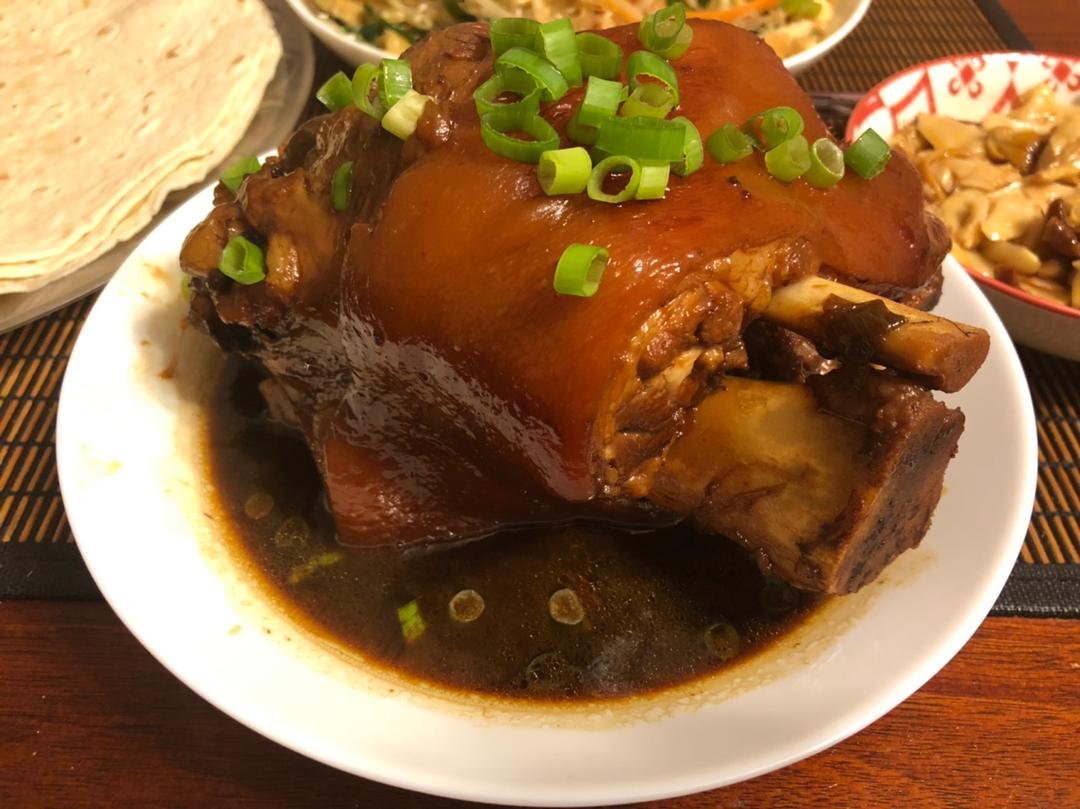 【曼食慢语】秘制东坡肘子