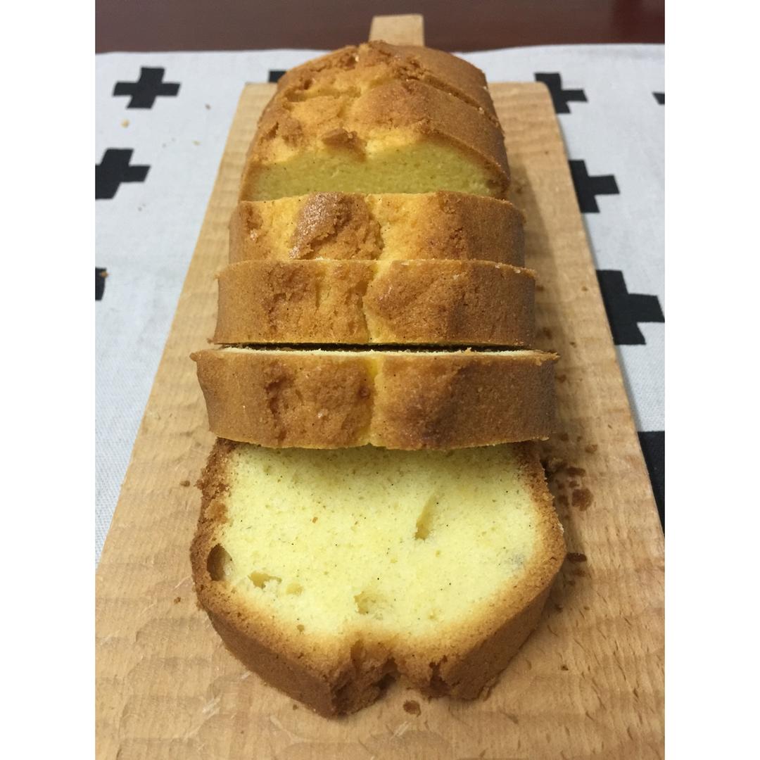 基础款——香草磅蛋糕
