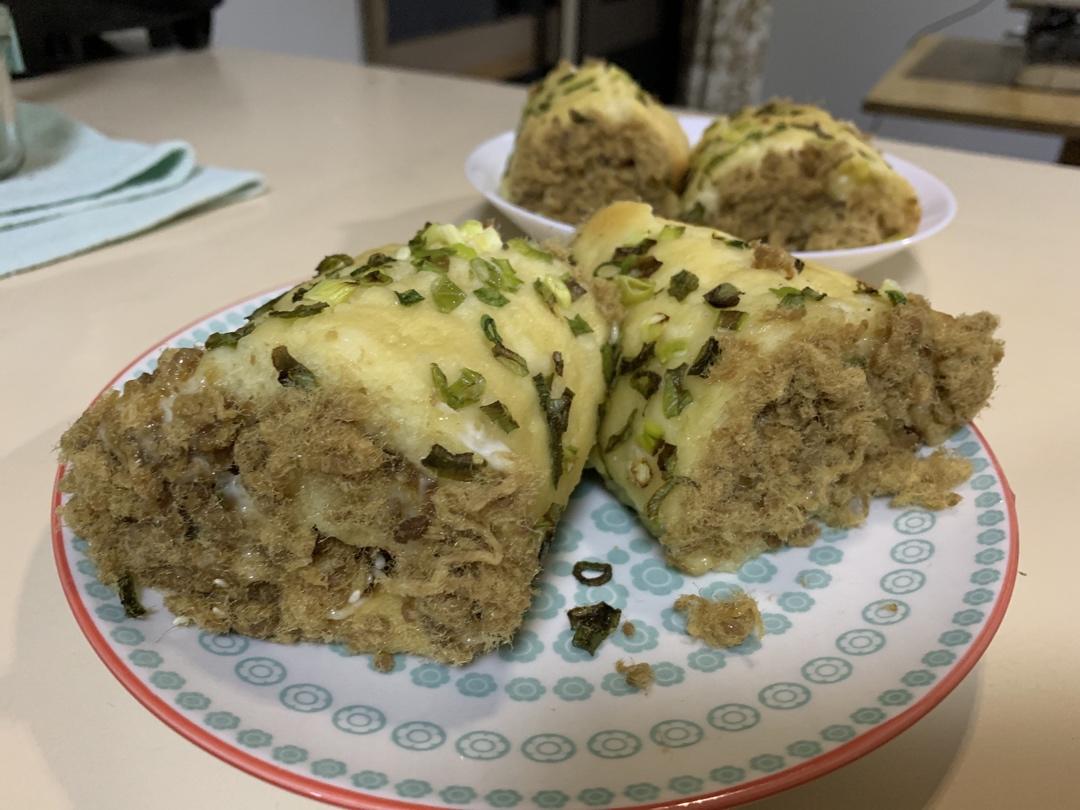 肉松面包卷