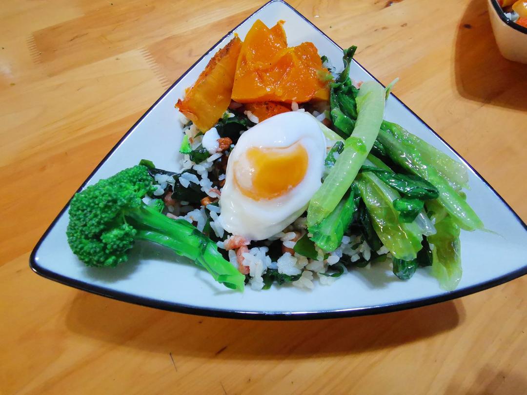 【健康三餐】鲜味南瓜能量炒饭