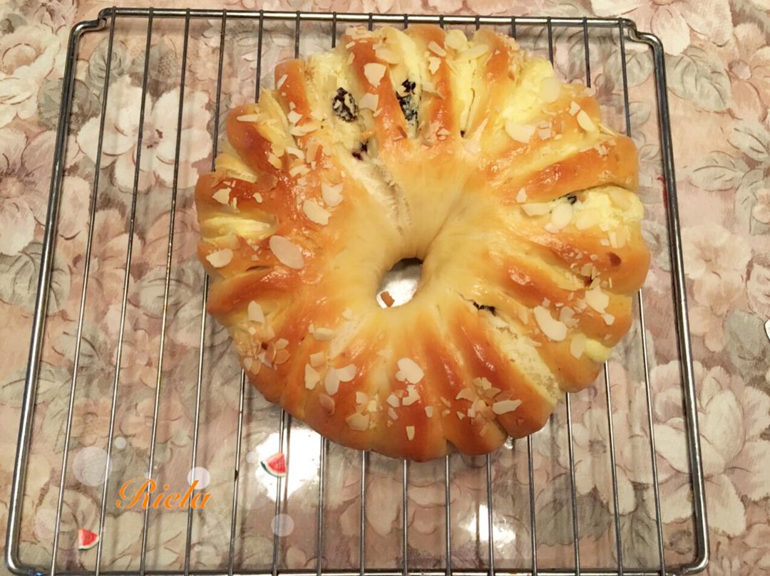 奶油乳酪核桃面包