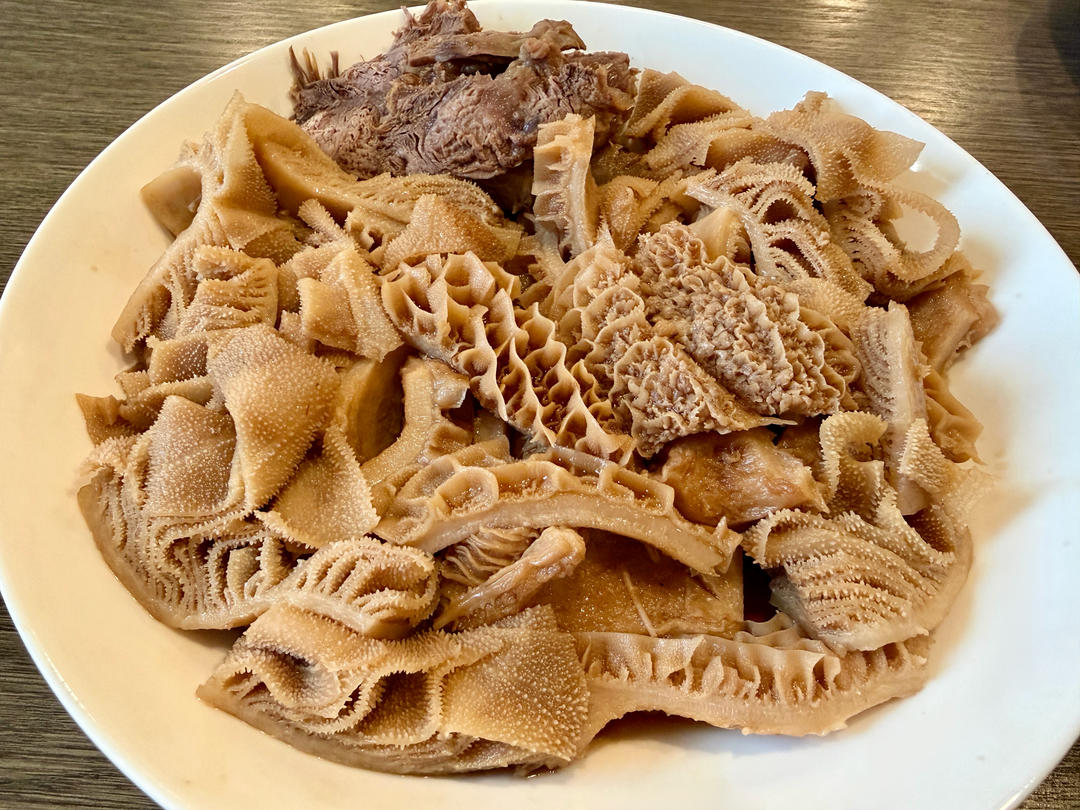 卤牛腱牛肚牛筋