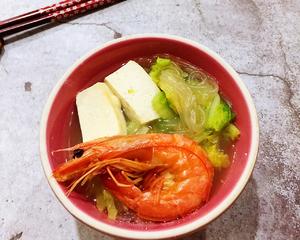 大虾白菜粉丝豆腐煲的做法 步骤2