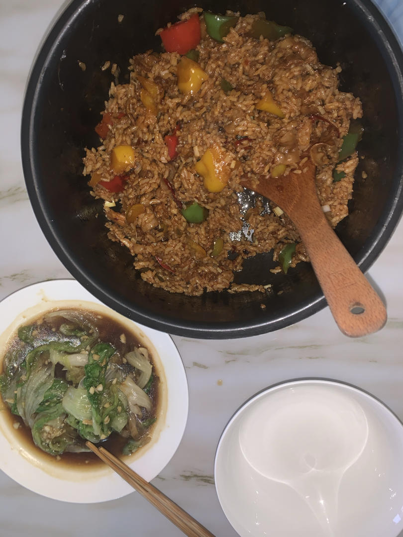 湖南辣椒炒肉汤泡饭