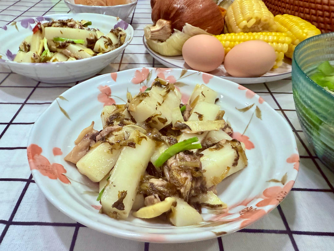 咸菜炒年糕
