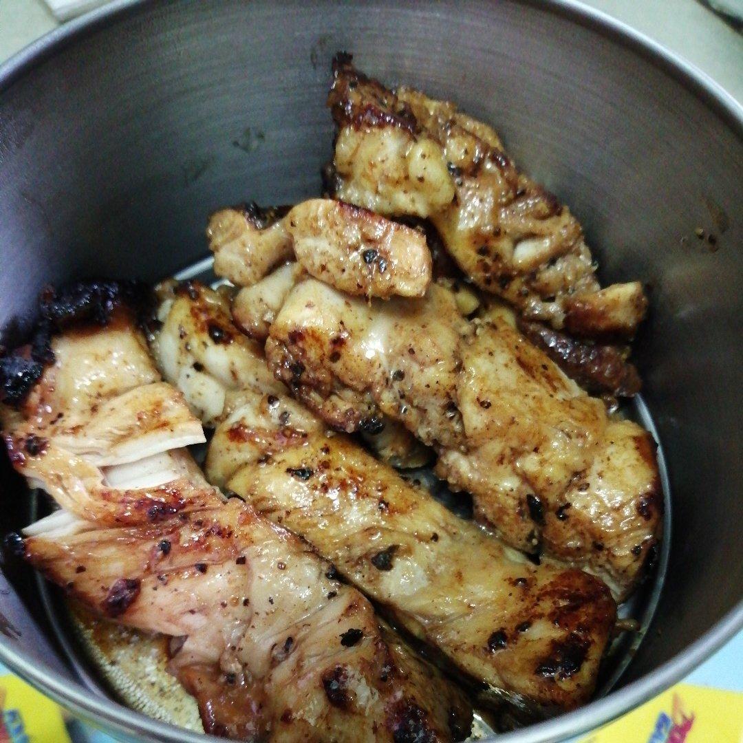 黑椒鸡腿饭