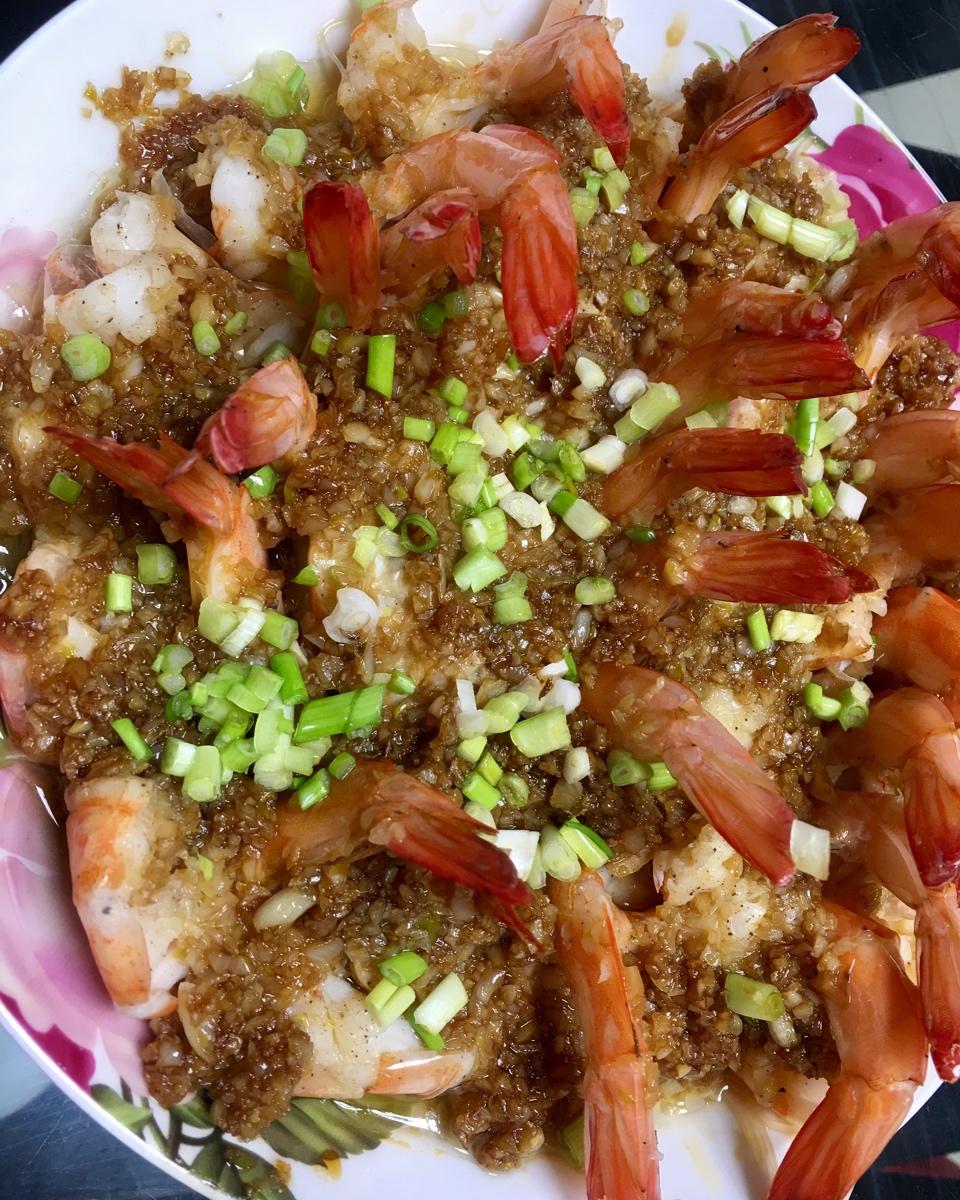 蒜蓉粉丝蒸虾