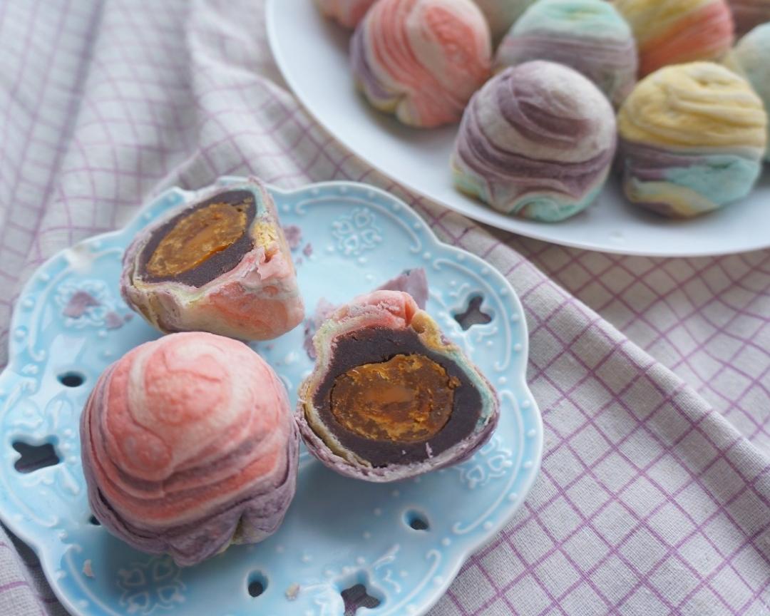 星空幻彩蛋黄酥