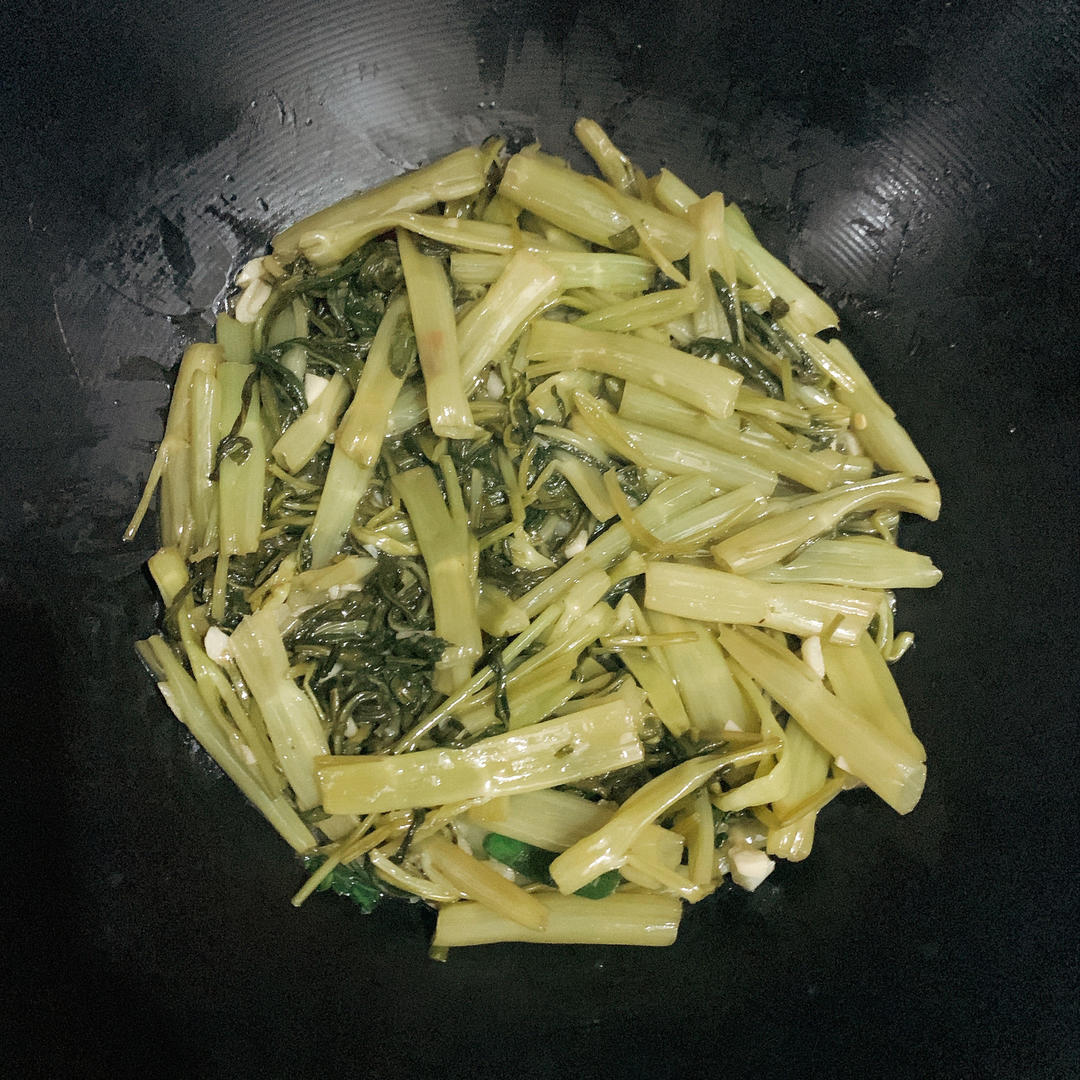 蕹菜酸（酸辣空心菜）