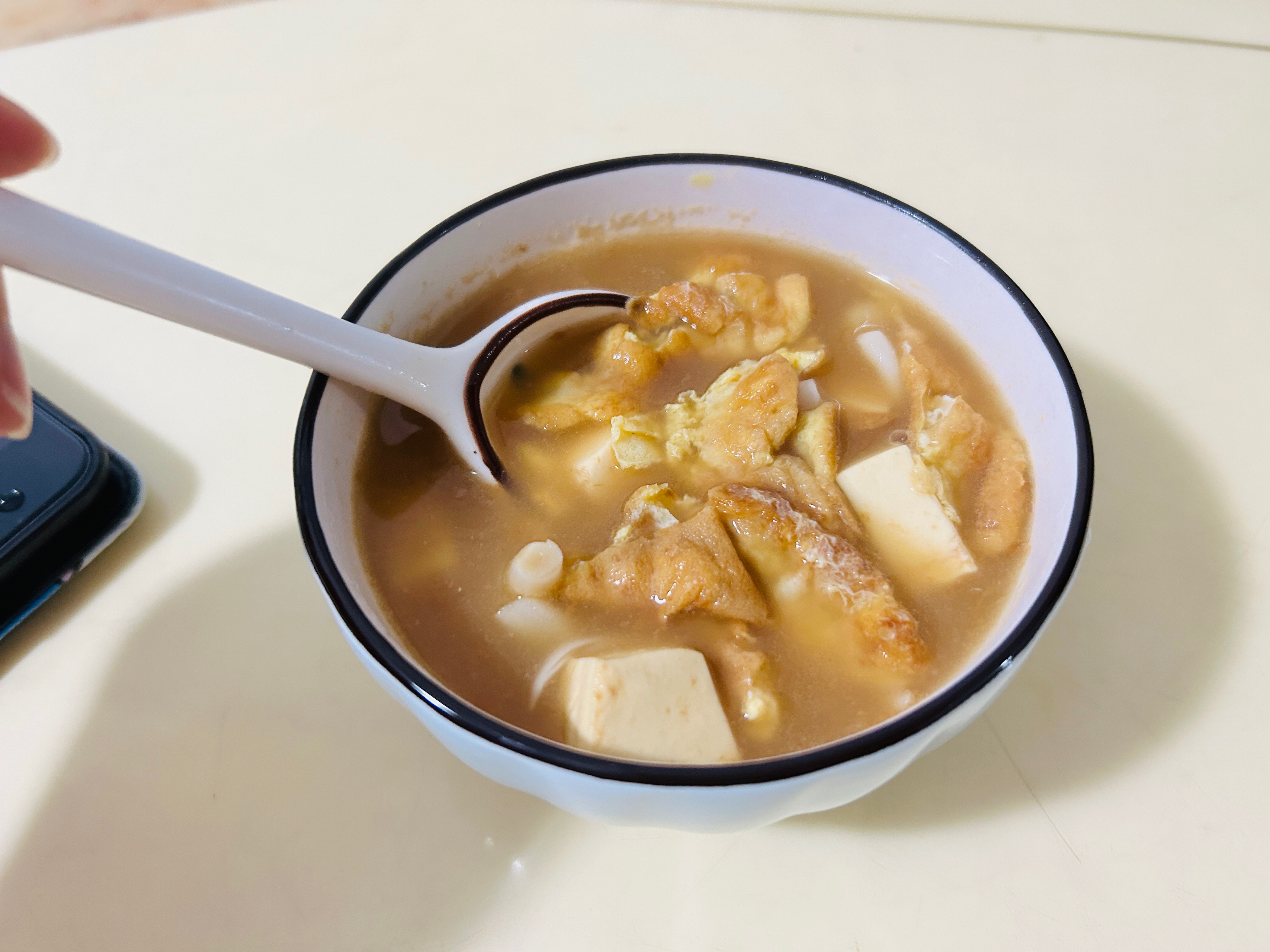 海鲜菇豆腐汤