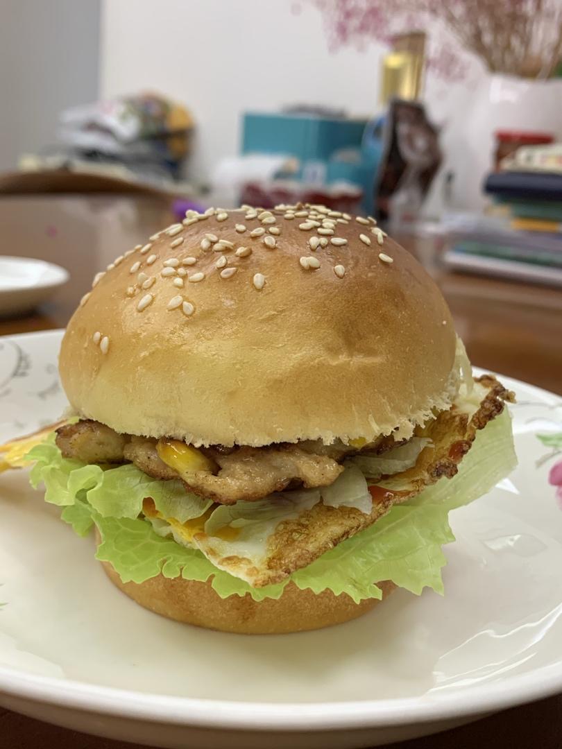 肯德基早餐汉堡轻松在家做 ---『玉米鸡肉汉堡包』