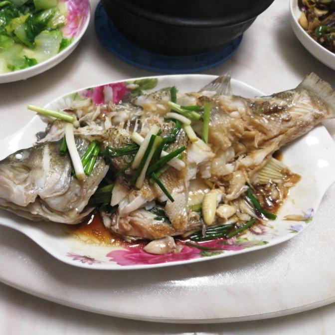 清蒸鲈鱼