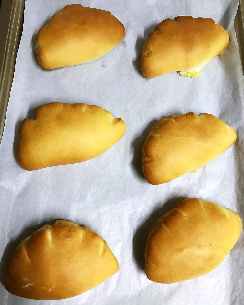 黄米蜜豆小餐包