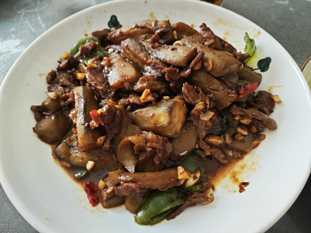 少油版茄子炒肉