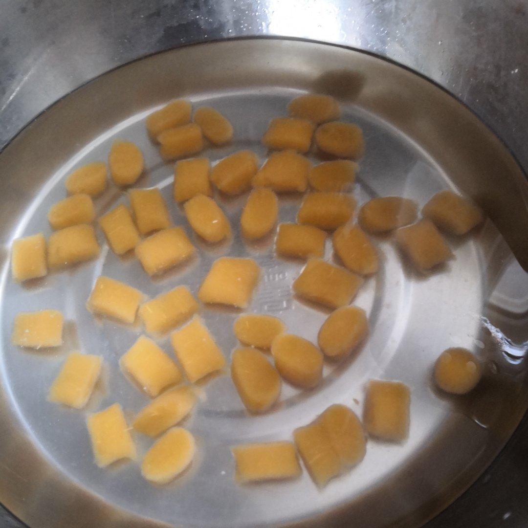 自制三色芋圆1⃣️（附上窍门详细比例）