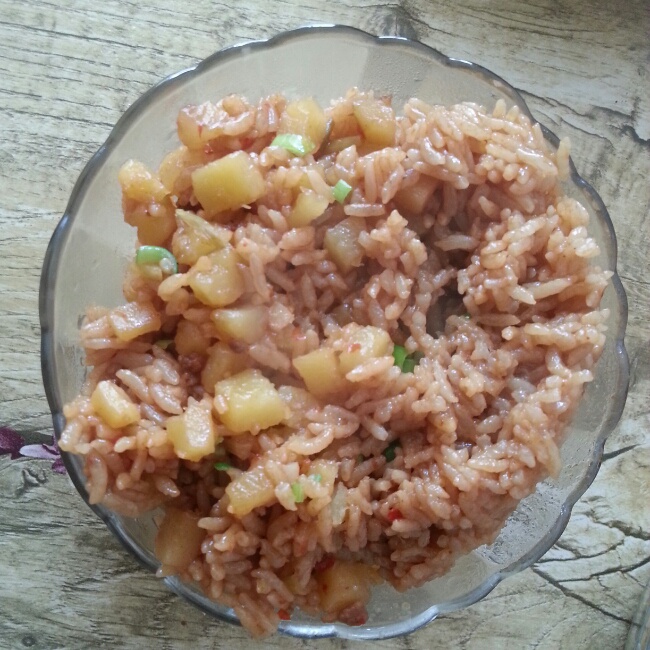 土豆焖饭（电饭锅版）