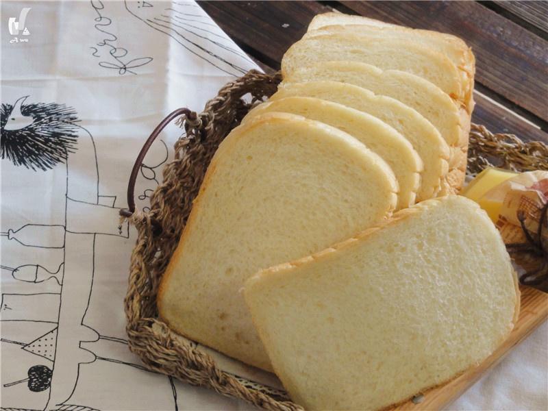 超软奶油吐司（面包机柏翠8500）的做法