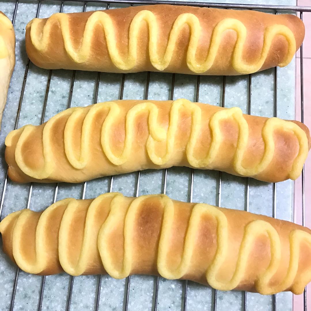 毛毛虫面包