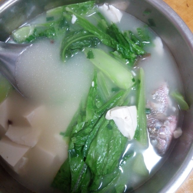 鱼头豆腐汤