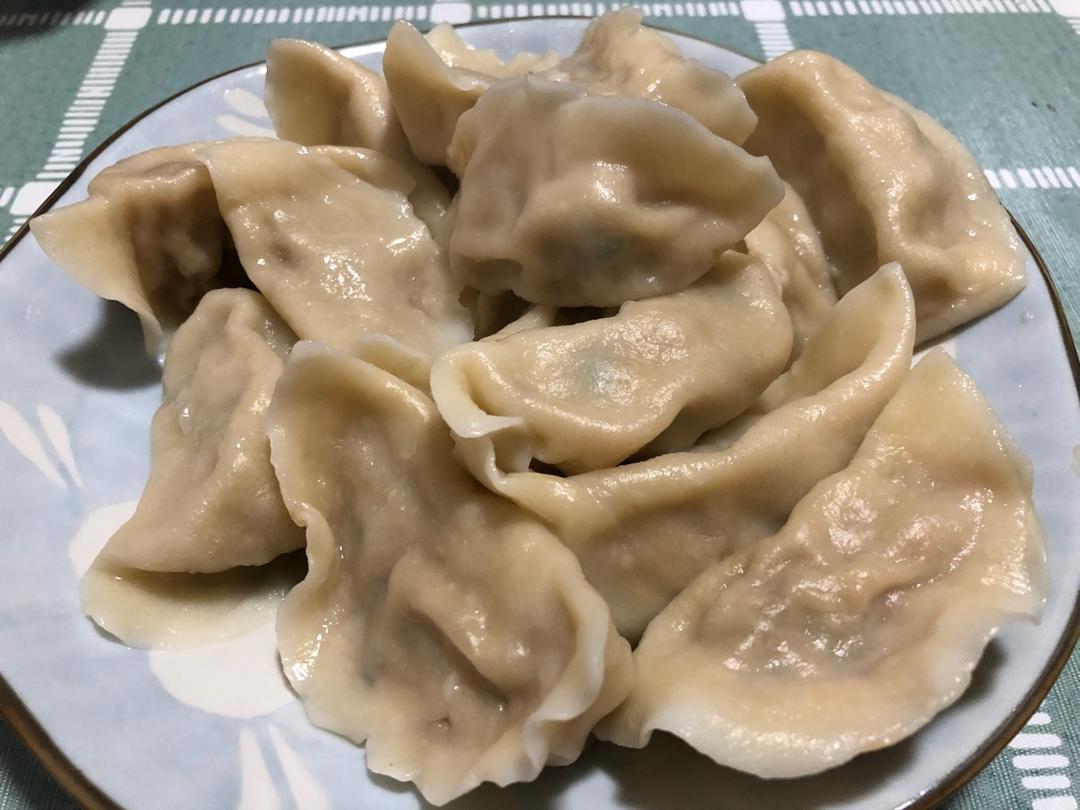 东北酸菜猪肉水饺