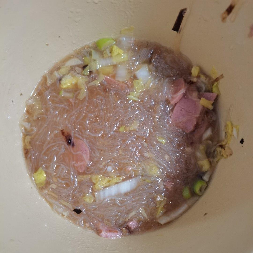 娃娃菜粉丝煲，低卡又鲜美