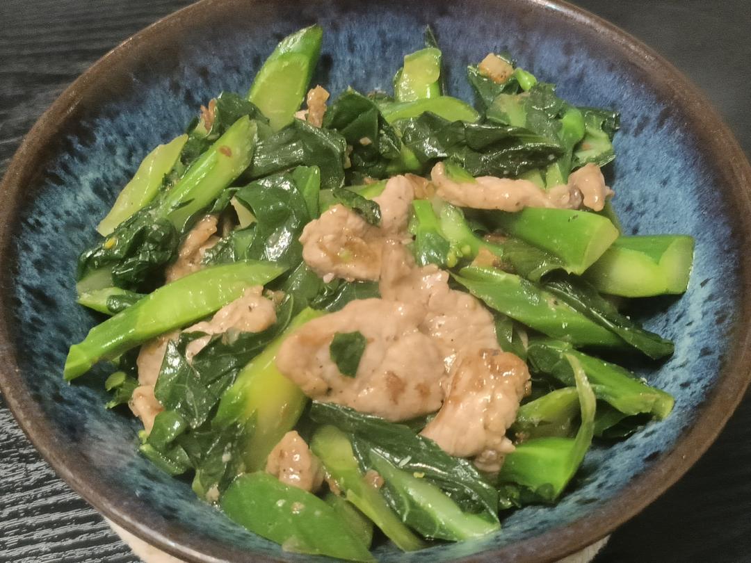 爽脆嫩滑的芥兰炒牛肉