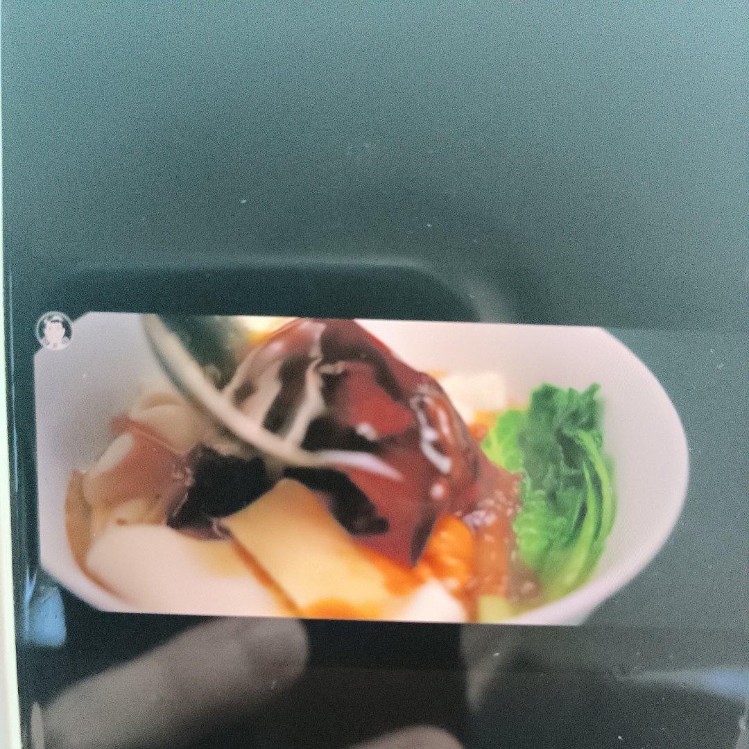 牛肉板面 来自赖皮猴爱美食的做法