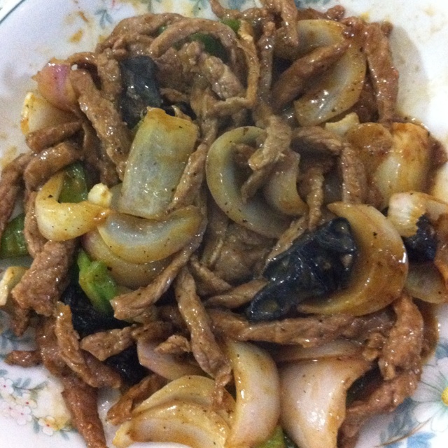 洋葱黑椒牛柳
