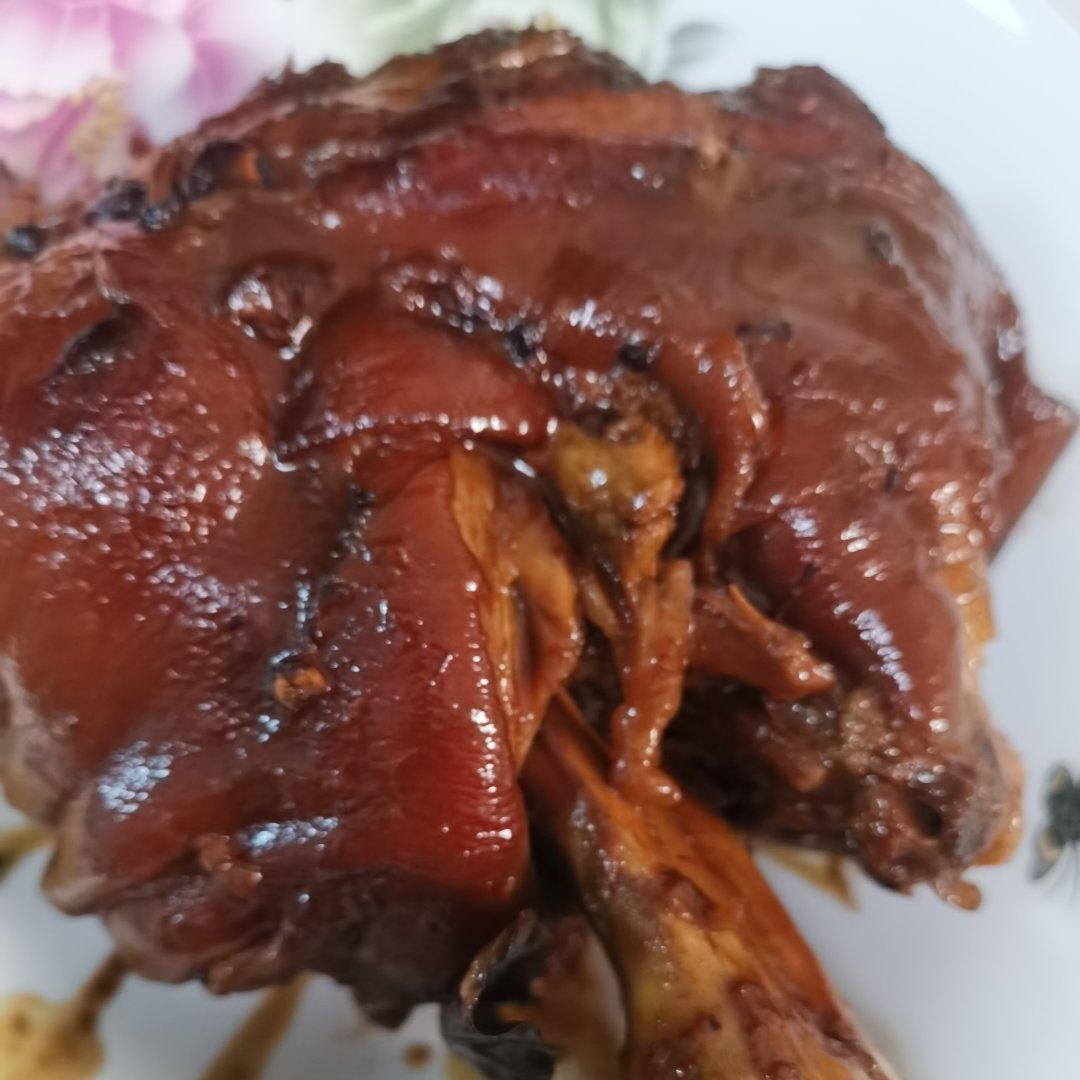 【红烧肘子】（家庭版卤蹄膀）