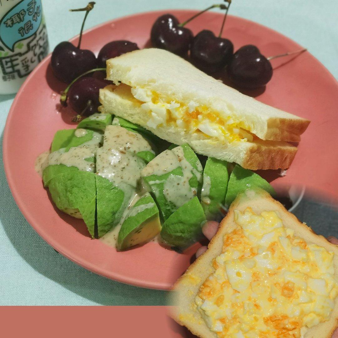 便利店同款❗️蛋黄酱三明治🥪❗️好吃哭～