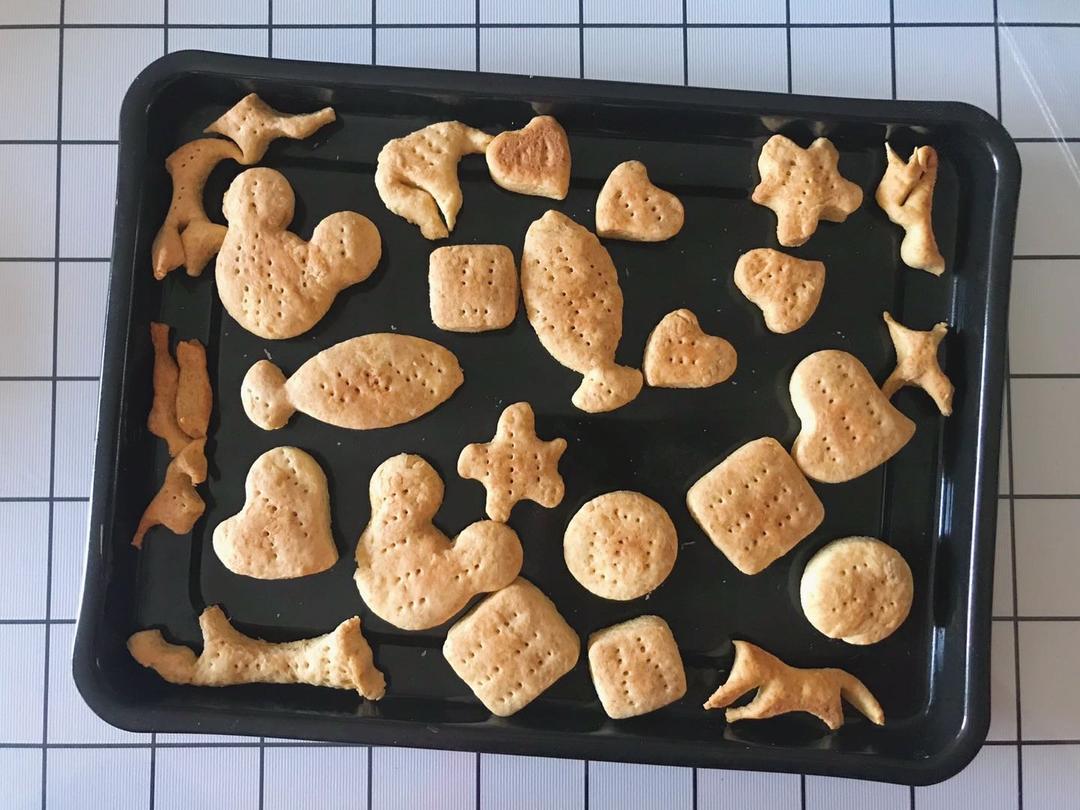 奶香苏打饼干（普通面粉版）