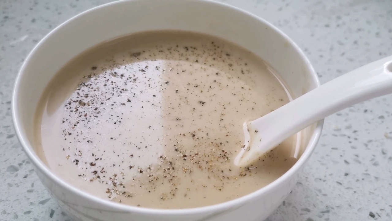 奶油蘑菇汤（剩米饭版）的做法