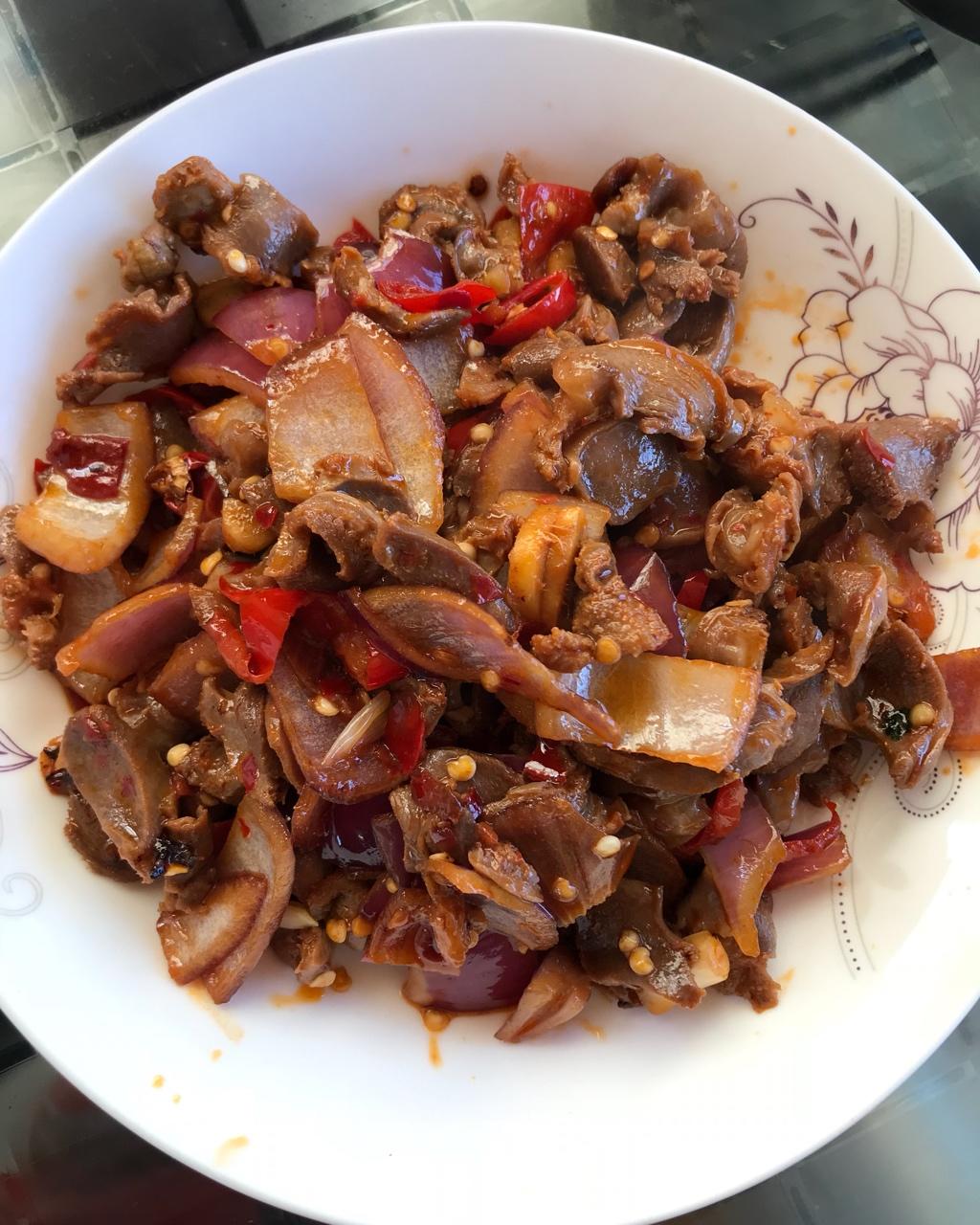 guai蝴蝶做的爆炒鸡胗