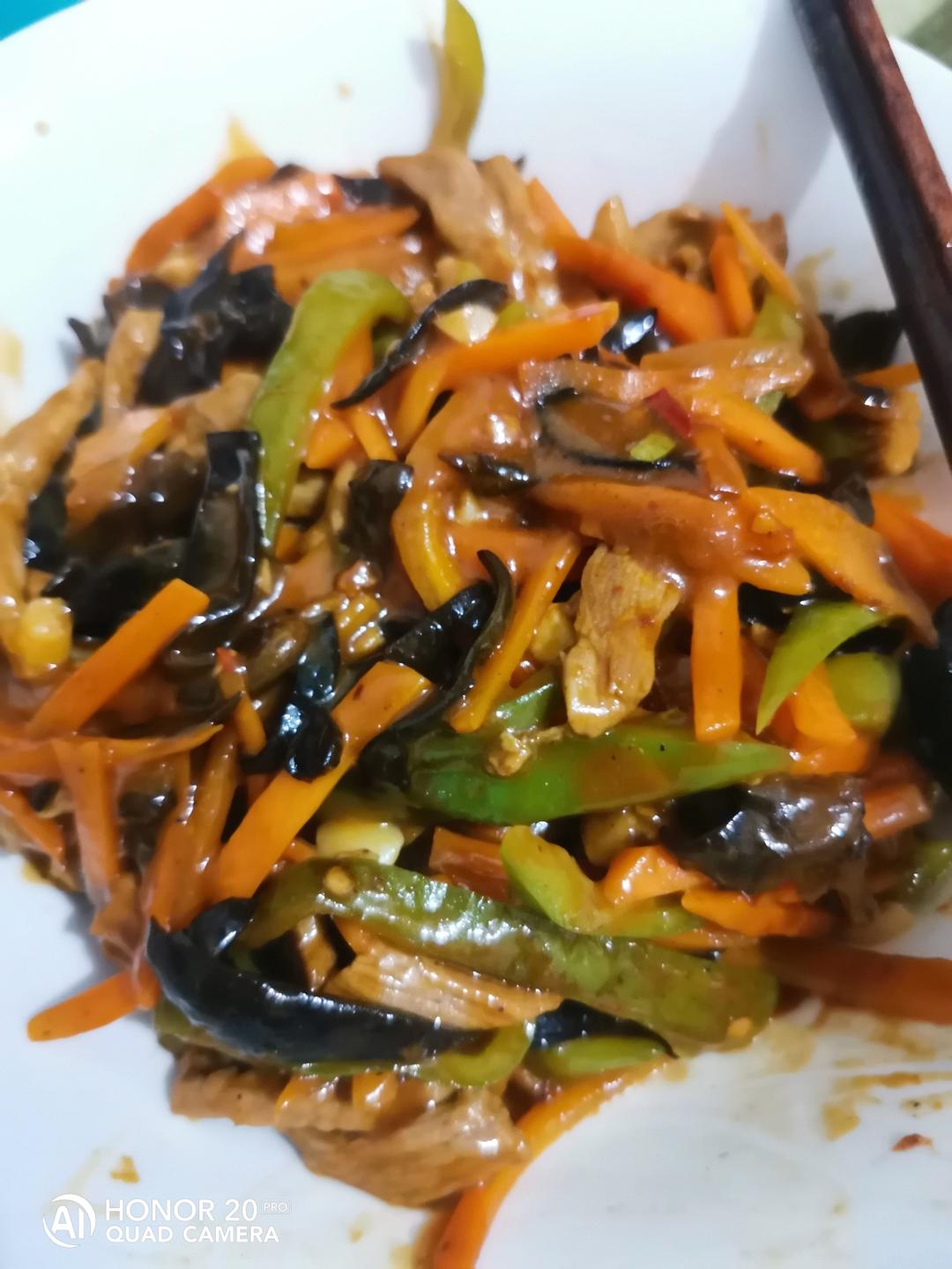 【原创】超下饭的家常川菜-鱼香肉丝（北方口味改良版）