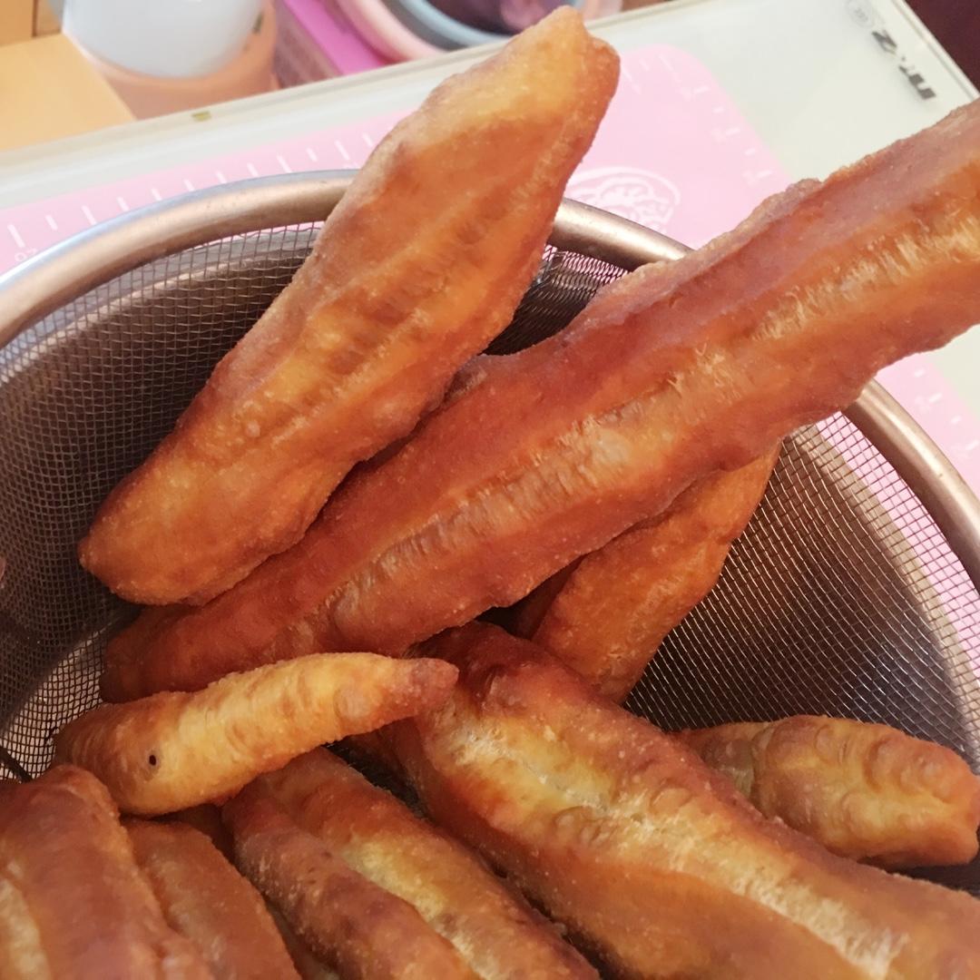 【视频食谱】安心油条全攻略