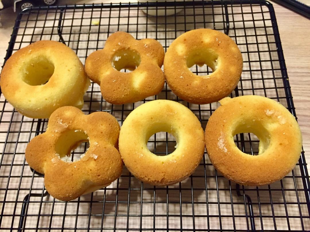 烤箱版甜甜圈