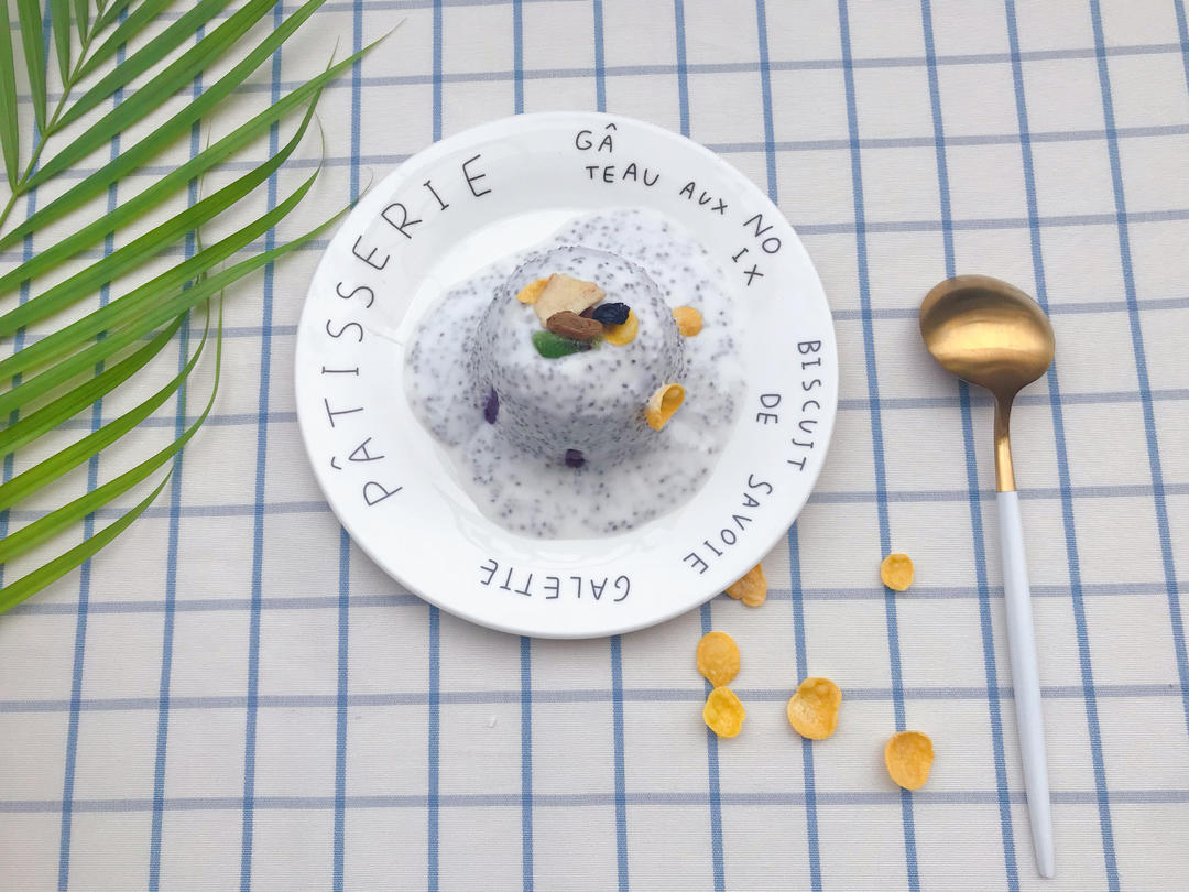 【酸奶果仁紫薯泥】简易甜点 瘦身健胃