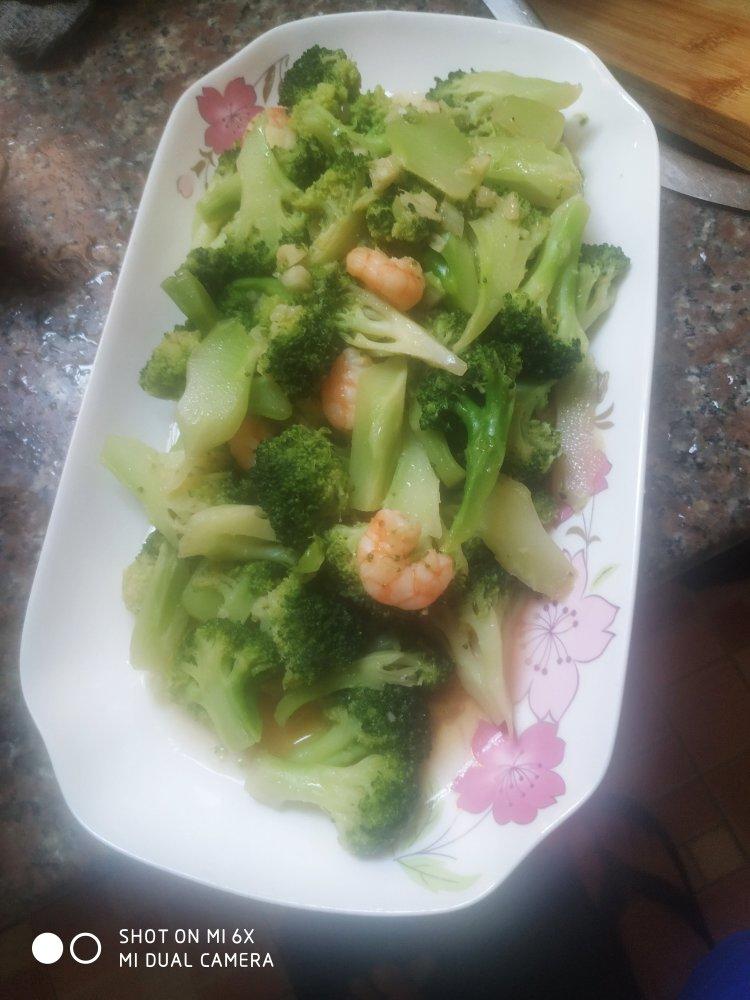 西兰花炒虾仁