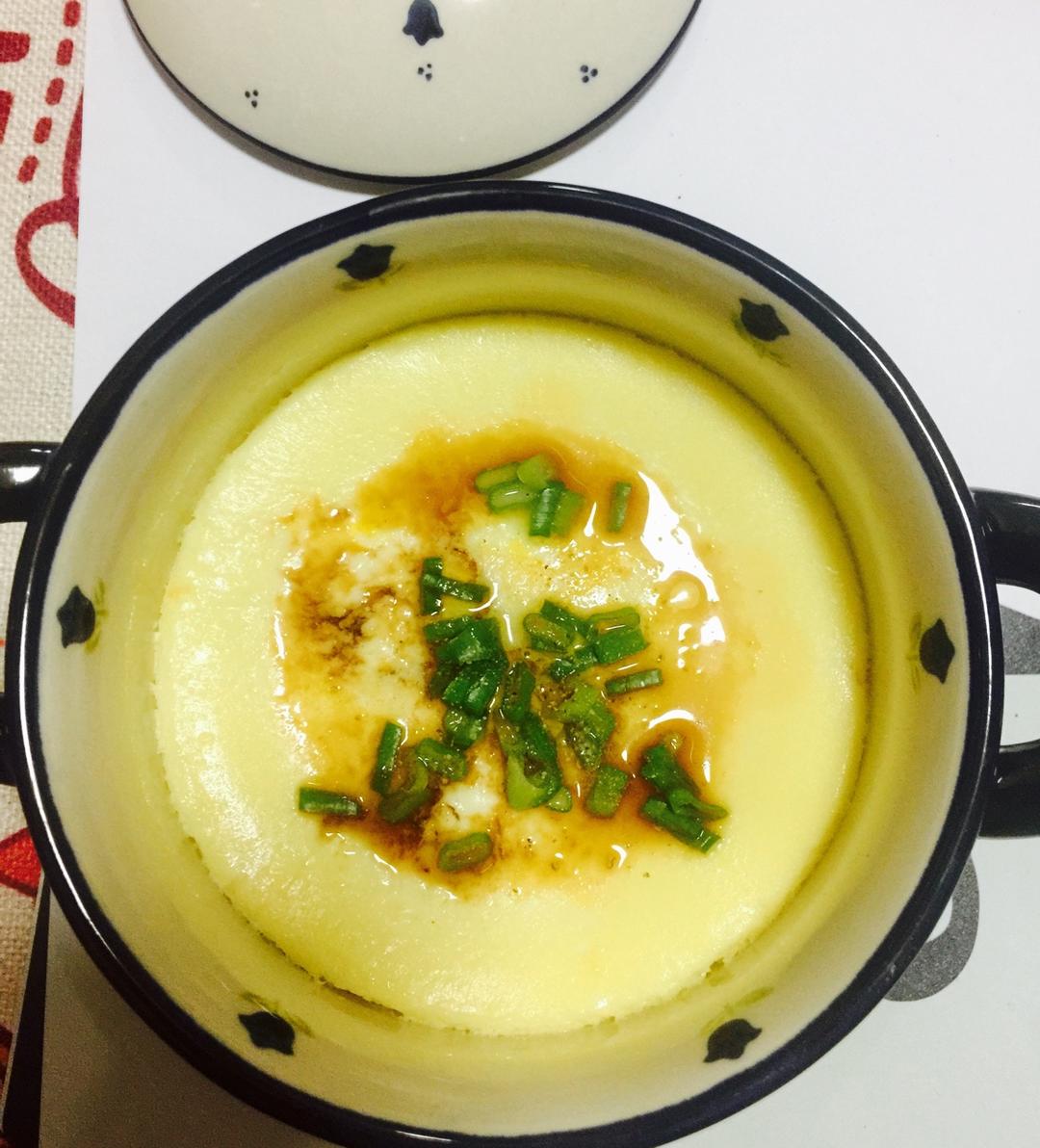 飞来飞去的田芳做的蒸水蛋