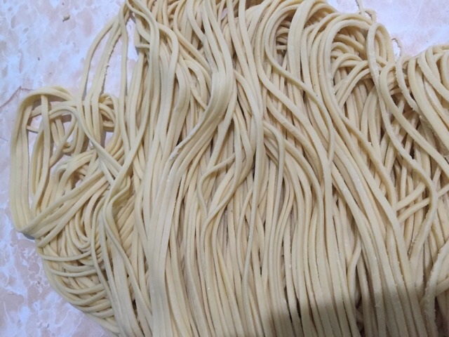 手工面条之鸡蛋面条