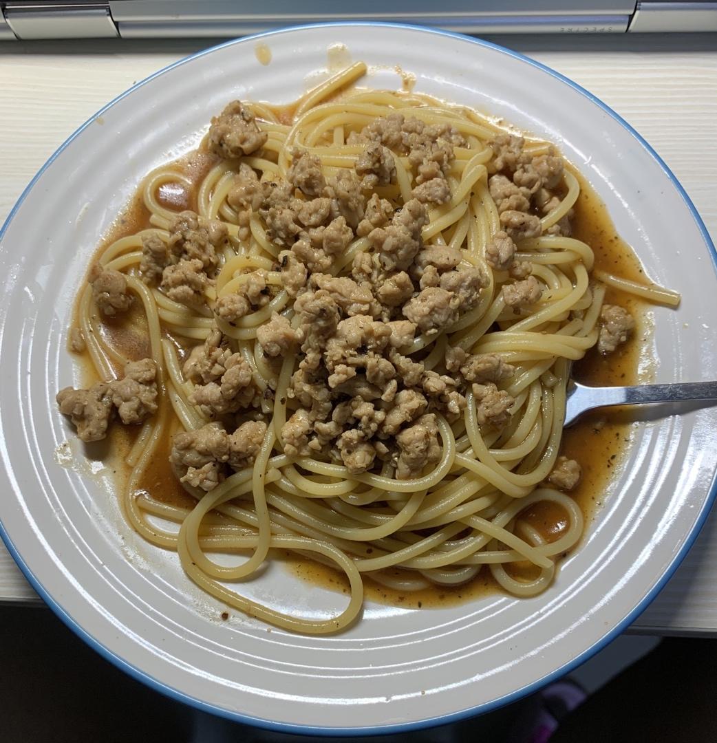 黑胡椒肉酱意面